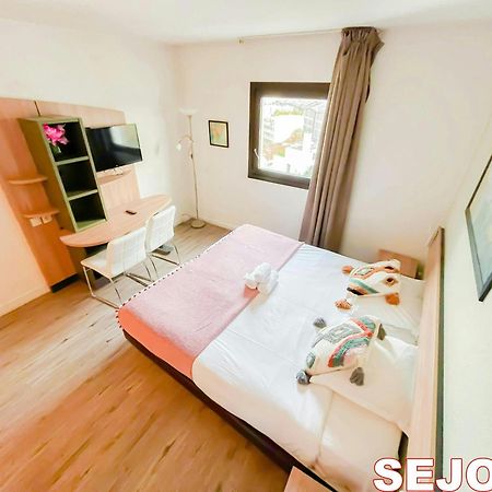 5 Minutes Du Zenith - Studio Chic Pantin Exterior photo